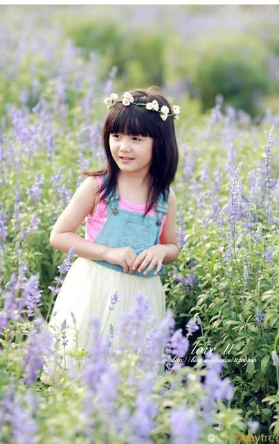 我在宝树上看到了几个非常漂亮滴小朋友!