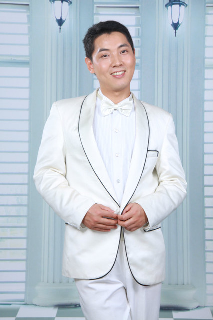 宝妈妈们都晒晒自己老公的照片吧,单独的哦