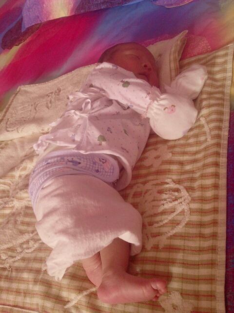 谁家宝宝也爱这样睡?