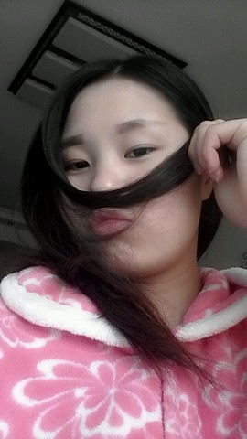 宝妈爱自拍,都来晒晒吧_我和我宝宝的第一次合照,他现在只有六_宝宝树