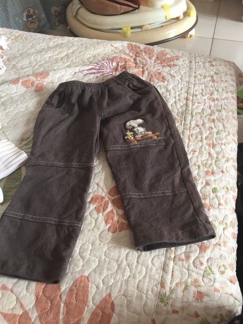 宝宝以前的衣服,还有新的