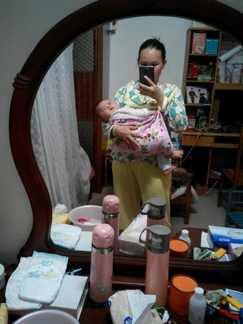 宝宝越来越沉,白天抱着哄睡好累呀…大家都怎么哄睡的?