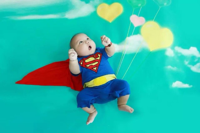 在家自己给宝宝照的百天照