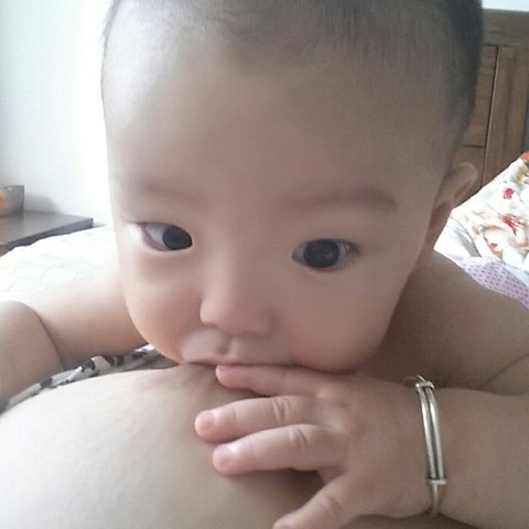 自认为最漂亮的喂奶照,都来晒晒