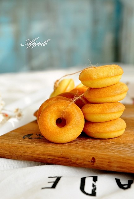 【家常美食】迷你甜甜圈蛋糕