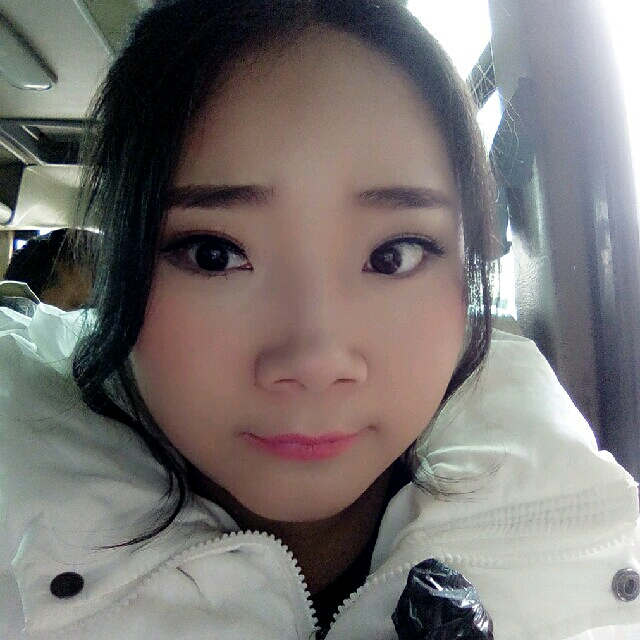 树下 同龄 准备怀孕同龄圈 孕40天,出血较多鲜红色,我好怕宝宝会离开