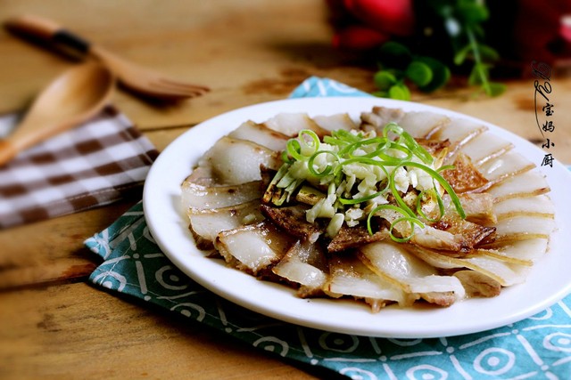 【家常美食】蒸肘子