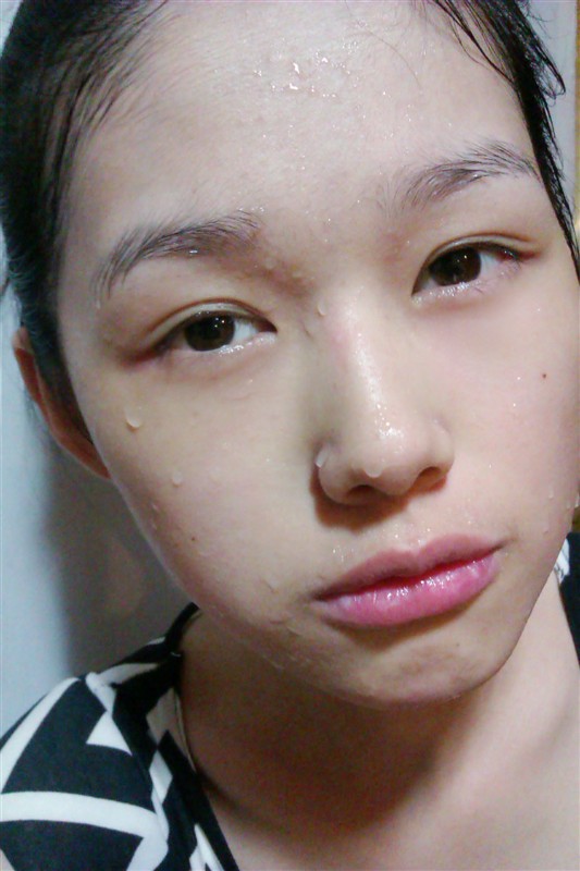 老公很维护他的嫂子,郁闷