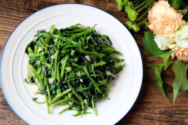 【多妈爱下厨】蒜香空心菜